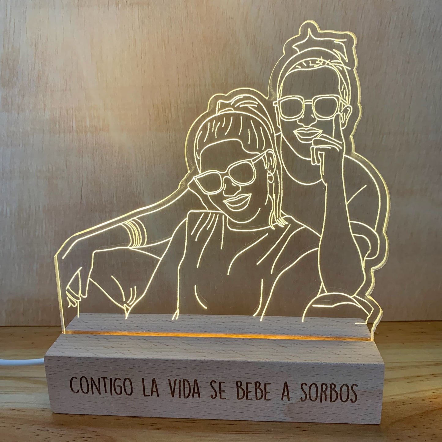 LÁMPARA PERSONALIZADA METACRILATO